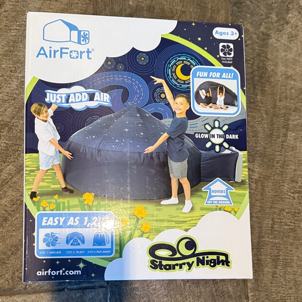 AirFort Starry Night Glow-in-the-Dark Play Tent